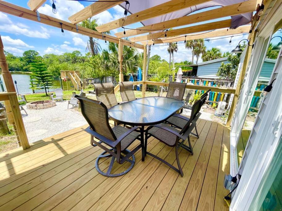 Merrit Island Waterfront House Lots Of Parking Villa Merritt Island Eksteriør billede